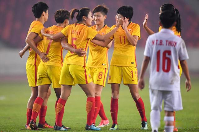 中国女足工资世界第一 王霜在武汉江大的年薪是200万