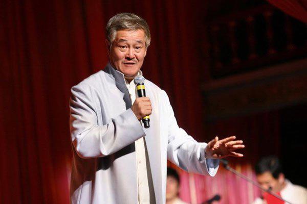 赵本山被某老虎整惨了 现在都这么称呼对手的