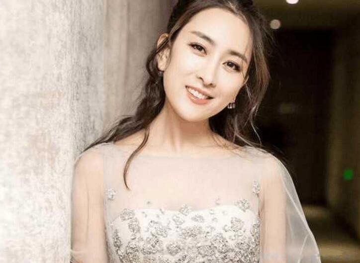 马苏事件是啥事 为了一个闺蜜自毁前程太不值