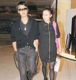 谢霆锋老婆现在是谁 王菲谢霆锋张柏芝三个人的故事