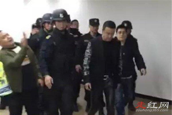 杨坤出什么事了吗 吸过毒是怎么回事