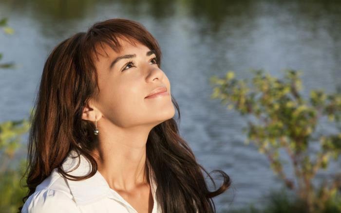 男友和前女友发生过关系 同居过该不该介意