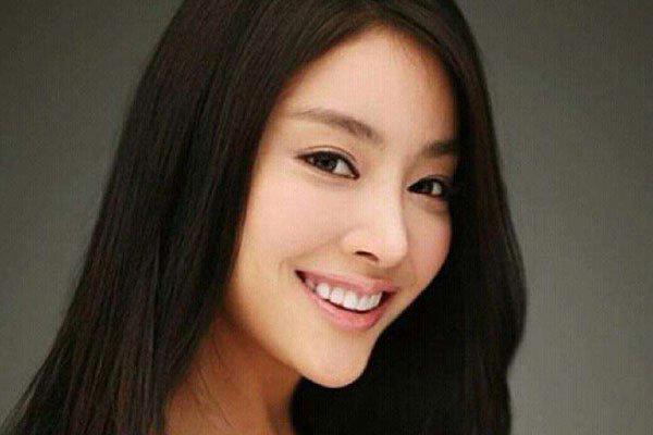 张紫妍羊上树怎么回事 刁难蹂躏女性的身体