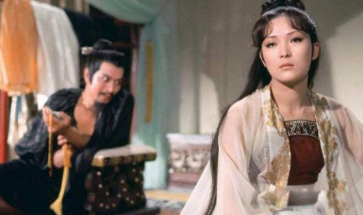 嫪毐字怎么读以其阴关桐轮而行 这家伙硬件非常了得