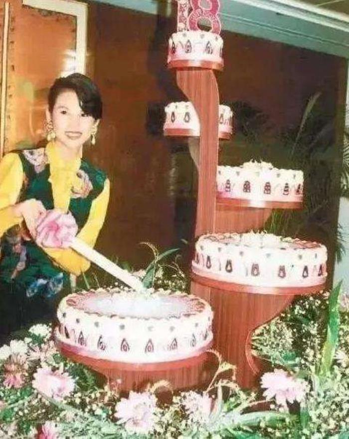 蔡少芬刘銮雄怎么回事 为刘銮雄怀孕流产