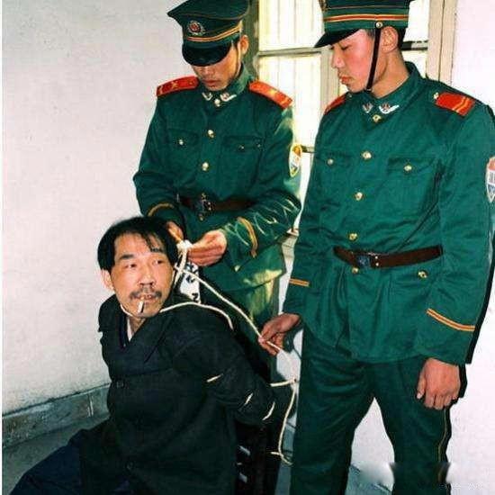 劳荣枝事件全部经过 美女教师化身恶魔背负七条人命