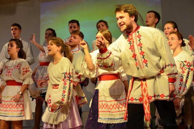 白俄罗斯和俄罗斯有什么区别 就是表兄弟关系