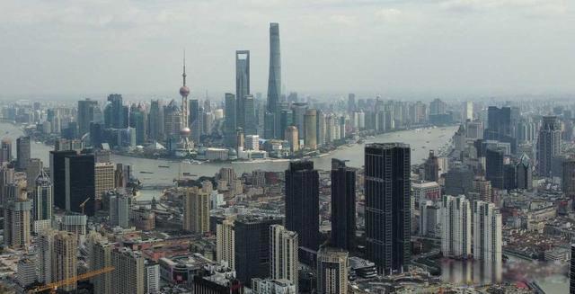 经济逆境中普通人的机会在哪里 能够不滑落就算保级成功
