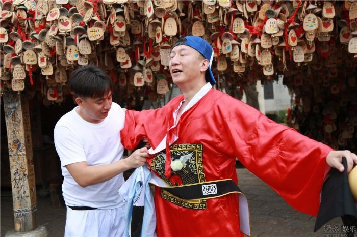 孙红雷丁嘉丽的故事及分手原因 情史也是他的成名史