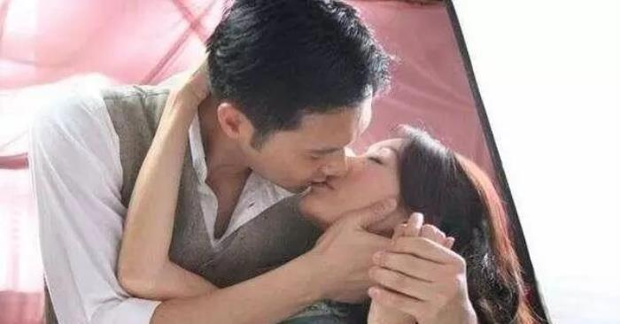 张智霖离过三次婚吗 袁咏仪被富商包怎么回事