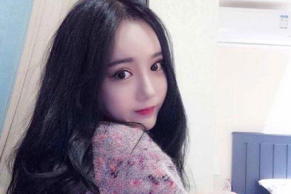 汇星主播静静微信福利 只要给钱要什么给什么