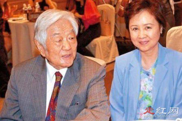 琼瑶是小三上位事件 第二任丈夫的前妻指责她第三者插足