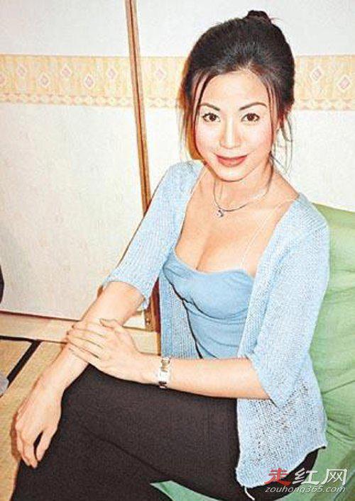 陈雅伦个人资料简介 南洋十大邪术隔着玻璃洗澡