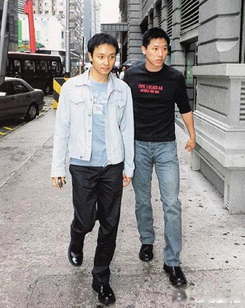 张国荣为什么结束自己的生命 在香港文华酒店跳楼自杀