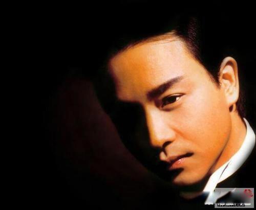 张国荣为什么结束自己的生命 在香港文华酒店跳楼自杀