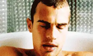 怎么用手把男生弄舒服，让他爽到抖