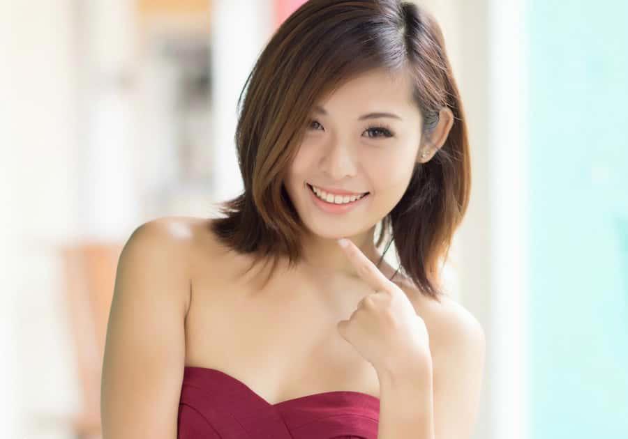 我和学霸学长坐在一起写作业 寒冷冬夜我们一起进步