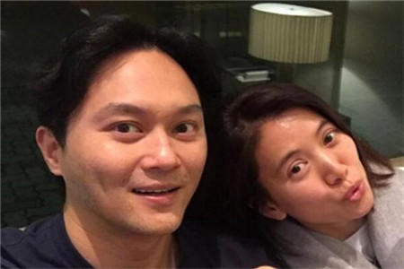 袁咏仪的个人资料简介 老公张智霖吐槽袁咏仪买包在线辟谣