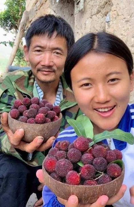 云南淋可可翻船事件 淋可可涉及捕捉野生动物的行为遭封杀