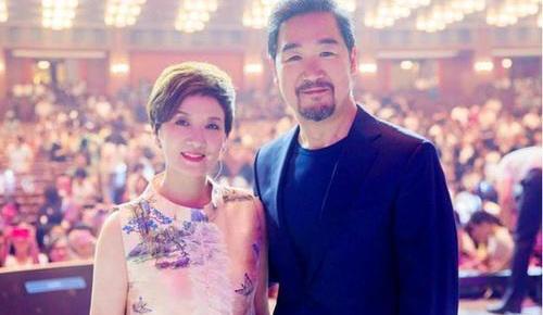 张国立老婆邓婕成婚30年为什么没孩子 张国立前妻离婚要求曝光