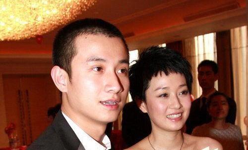 马伊琍文章离婚姚笛微博被网友灌爆 姚笛新恋情未婚夫曝光