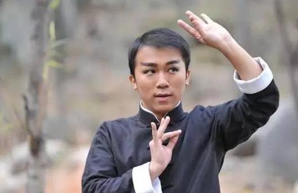 卢正雨和周星驰什么关系 卢正雨个人资料简介