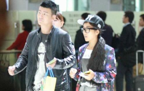 吉克隽逸个人资料男友是谁 吉克隽逸为何那么黑遗传还是人为