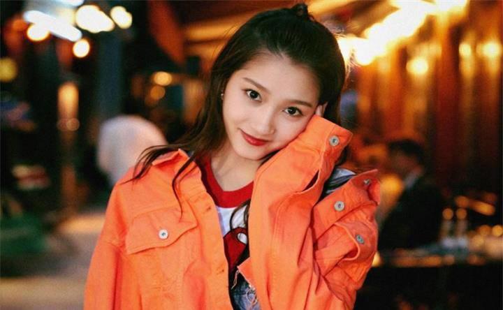 鹿晗和关晓彤结婚了吗 两人怎么认识在一起的