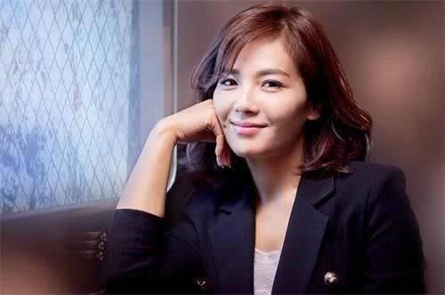 刘涛的前任丈夫是谁？嫁入豪门内幕和老公王珂离婚了吗