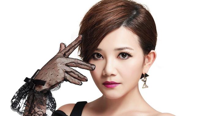 梁静茹老公是谁 梁静茹老公照片怎样的被扒为什么和梁静茹离婚