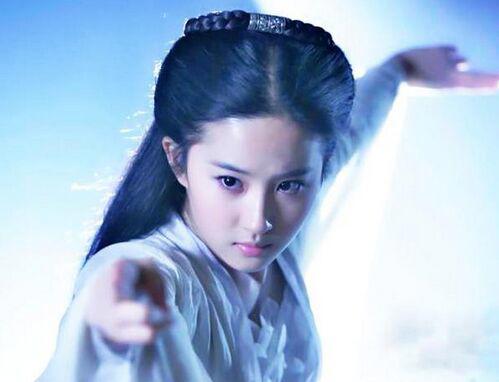 刘亦菲干爹是谁 刘亦菲被包养是真的吗