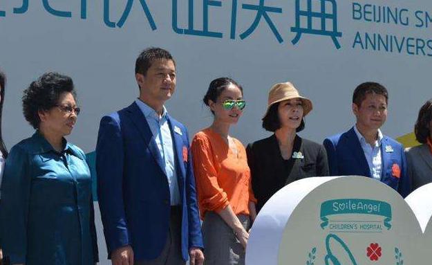 李亚鹏真的很穷 李亚鹏的老婆现在是谁