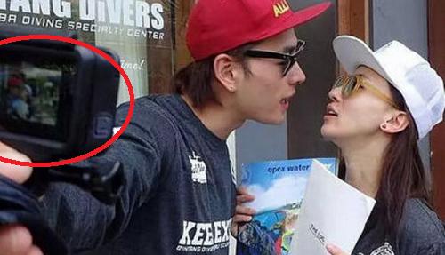 洪尧微博发布与吴谨言亲密照 吴谨言曾经否认恋情迎来反转