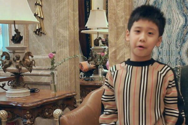 赵小棠家里有钱吗 妈妈手上超大钻戒吸睛家中装修奢华