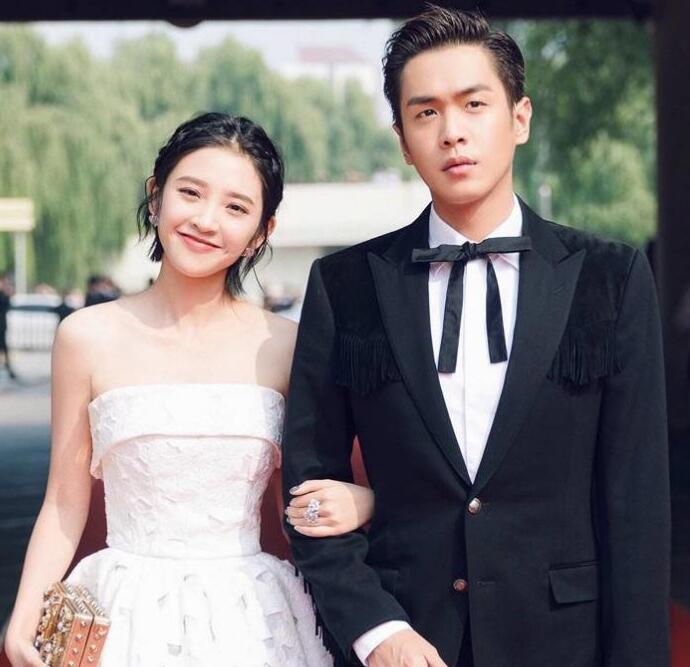 唐艺昕产女 张若昀陪爱妻出院唐艺昕女儿名字叫什么引热议