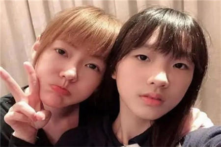 小s女儿代言广告曝光 网友：气场超越其母，天生的高级脸