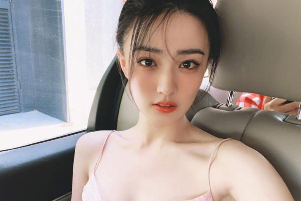 徐璐张恩铭分手了吗 男方和胡冰卿相拥热吻被拍引热议