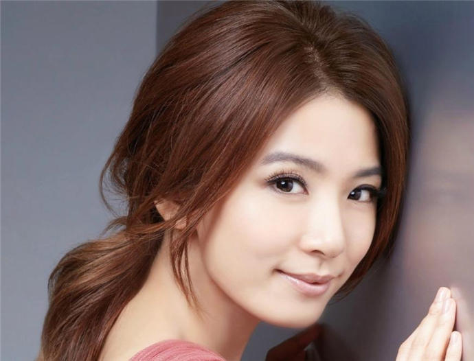 田馥甄评论罗志祥周扬青分手 逆风发文自毁形象惨遭粉丝脱粉无数