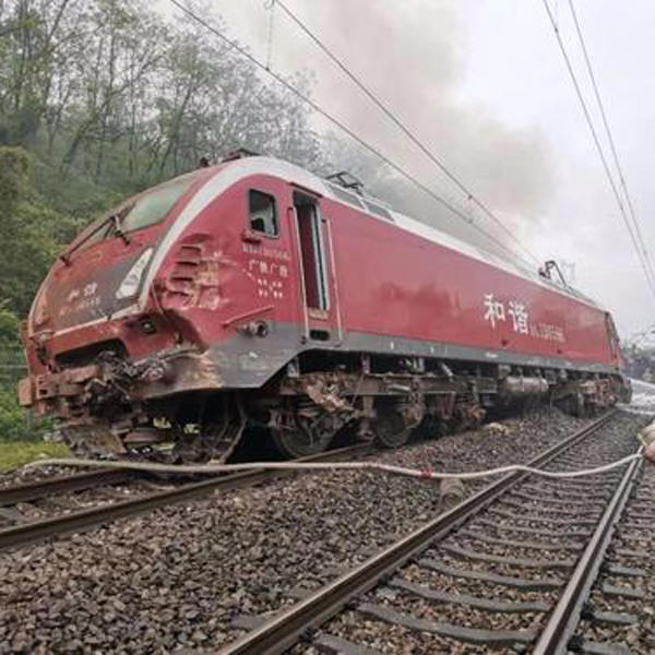 湖南火车侧翻事故-湖南火车脱轨事故-遇到脱轨事故时如何自救