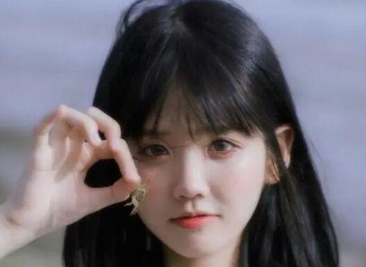 井川里予的瓜是啥 井川里予打扑克牌33秒正能量视频遭扒