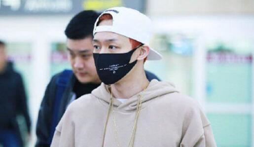 朴有天被起诉索赔1亿什么情况 复出旧爱回怼性丑闻真的吗