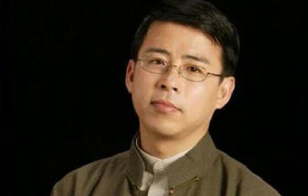 阿丘让中国道歉的原话 盘点阿丘现在的状况及处理结果