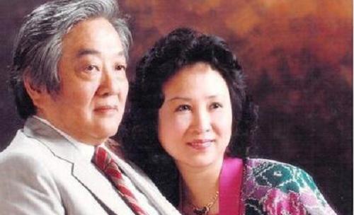 81岁琼瑶近照曝光状态很好 琼瑶悼念丈夫去世今已恢复心态