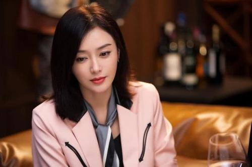 怪你过分美丽剧情介绍莫向晚裸辞引热议 莫向晚结局和谁在一起了