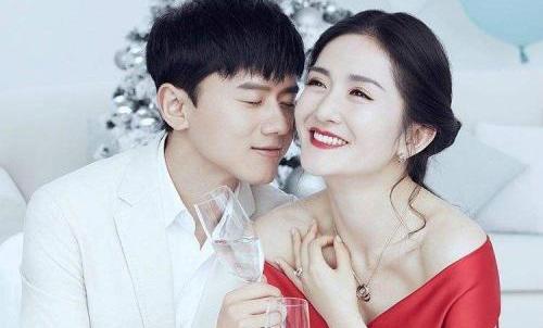 谢娜辟谣离婚晒与张碧晨合照 谢娜实力护夫微博表白张杰