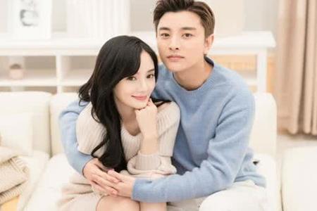 贾乃亮现身前妻李小璐住所 贾乃亮李小璐复婚有望