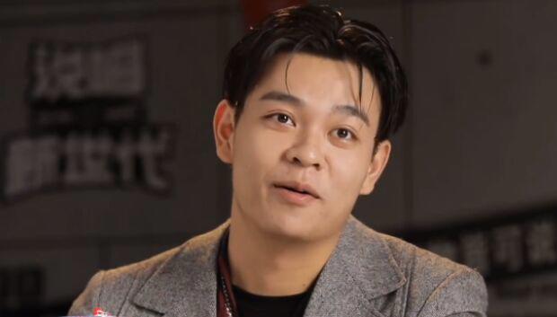 CJ周密父母是做什么的 周密家庭背景遭扒家里很有钱