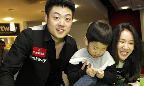 梁文博妻子陈雪娇身份深扒好吓人 梁文博老婆富家女身份真是不简单