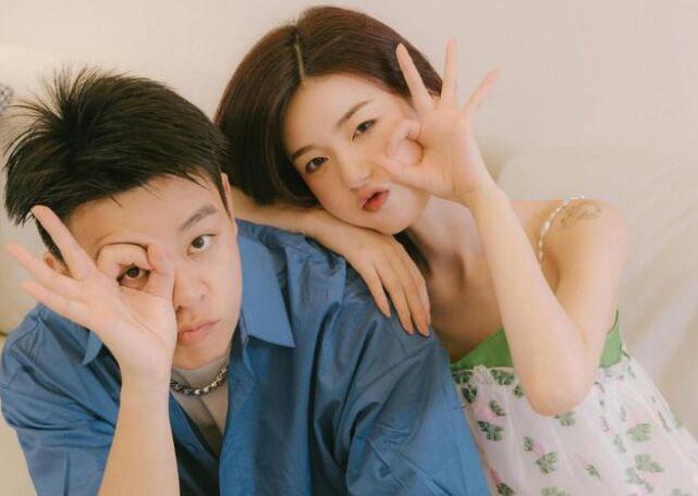 周芯竹个人资料简介 起底周芯竹是干什么的