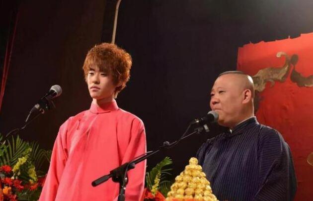 张云雷事件坠台是怎么回事 跳桥真实原因分析